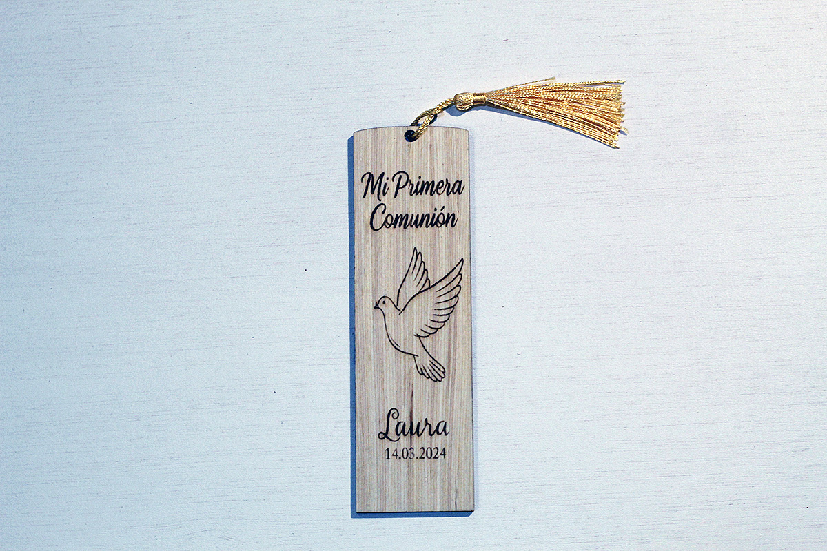 Marcapáginas de Comunión de Madera «Paloma de la Paz» - Imagen 4