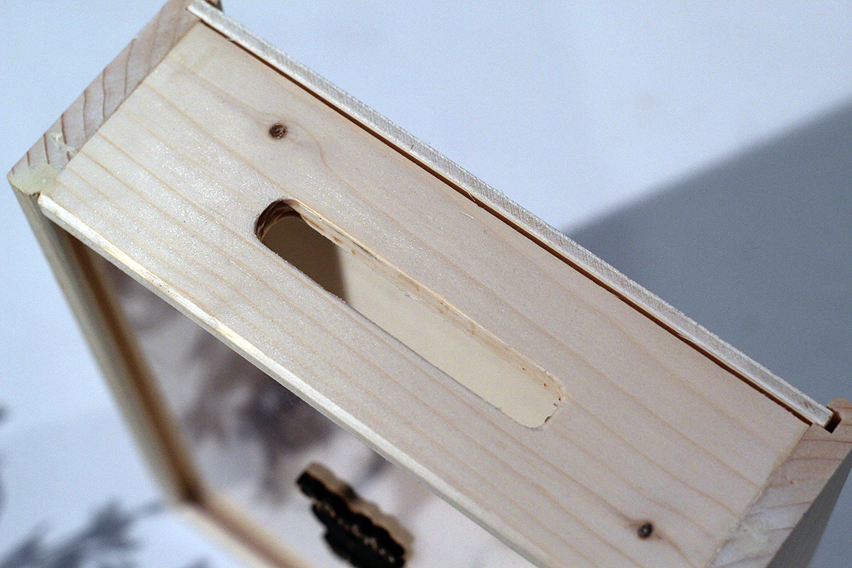 Hucha Marco de Firmas para Boda «Lluvia de Corazones» - Imagen 4